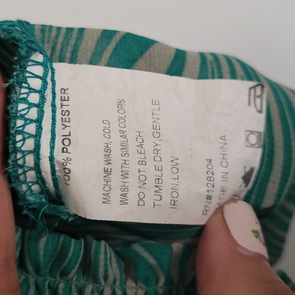 Blousey Tank - Picture 5 of 7